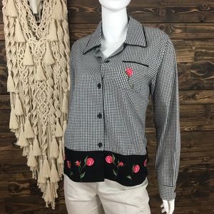 Lemon Grass |‎ Plaid Floral Embroidered Button Down